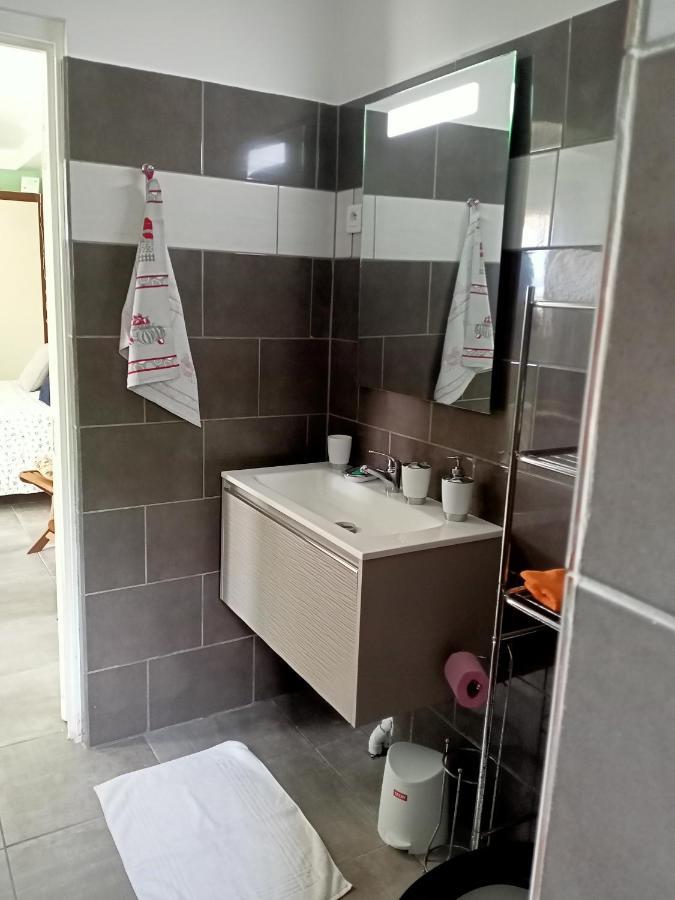 סנט-מארי Paradis Cache - Confort Terrasse - Kybo Karaib Location - Pkg - Mtgne מראה חיצוני תמונה